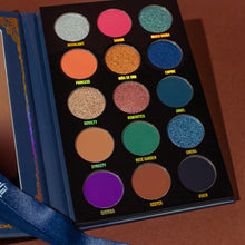 Load image into Gallery viewer, Divina Eyeshadow Palette