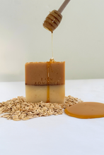 Load image into Gallery viewer, oatmeal honey soap bar

