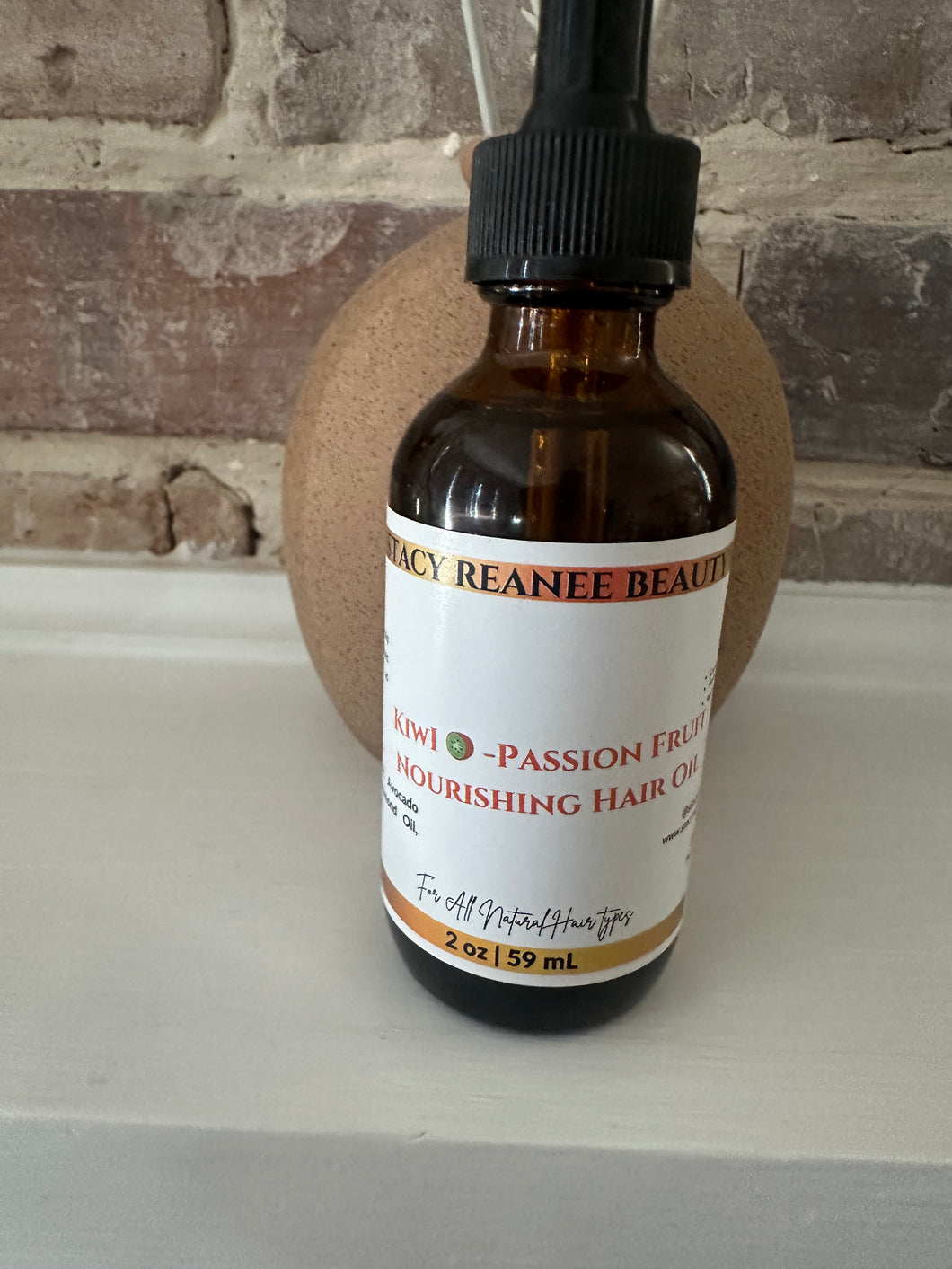 Kiwi Passion Fruit Nourishing hair Oil