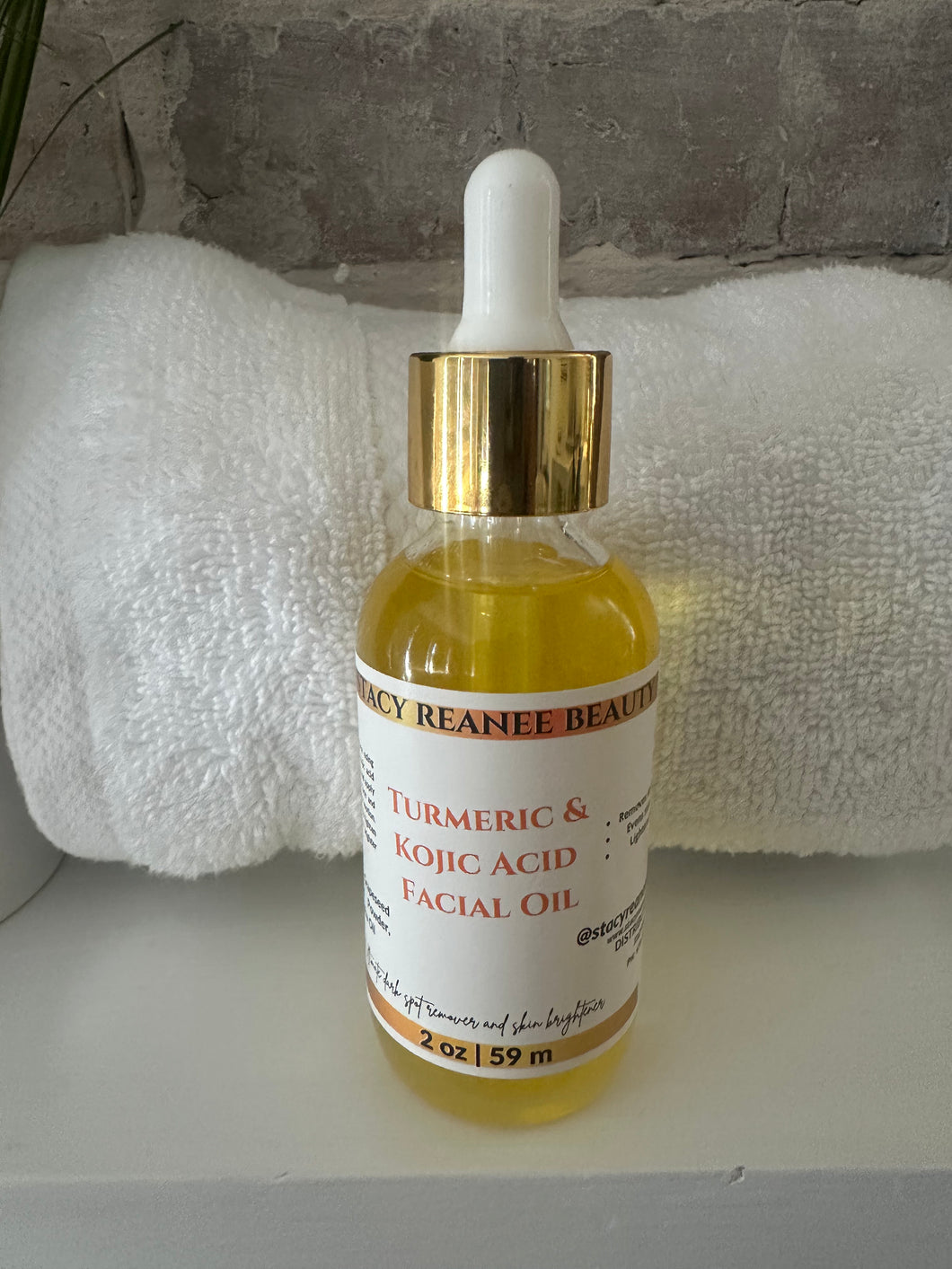 Turmeric and Kojic Acid Facial Oil